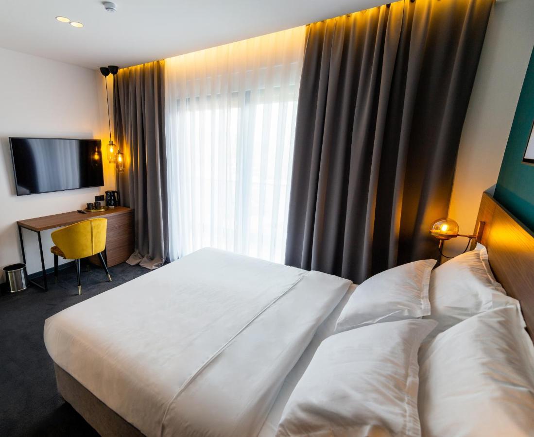 Boutique Rooms 76 イモツキ エクステリア 写真